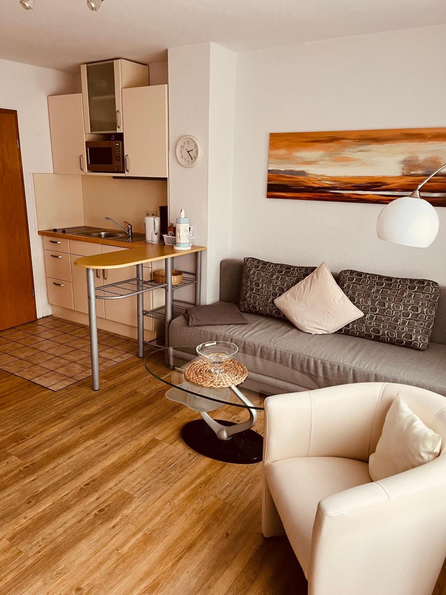 Hotel Pension garni Haus am Strand 2 Norddeich  Exteriör bild