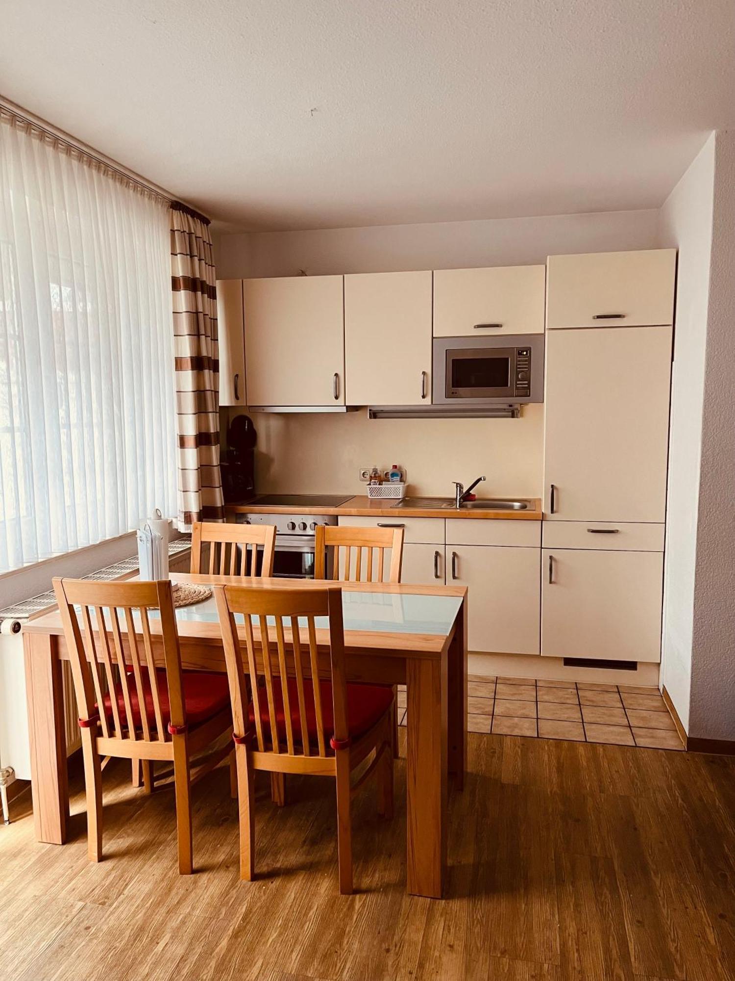 Hotel Pension garni Haus am Strand 2 Norddeich  Exteriör bild